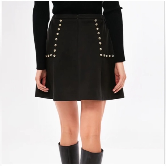 Tuckernuck Black Skirt with Pearl Details - Picture 3 of 15